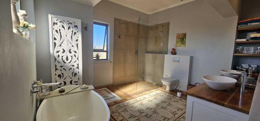 4 Bedroom Property for Sale in Langebaan Country Estate Western Cape